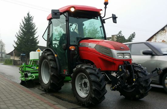 Sprzątamy drogi, chodniki i parkingi gminne